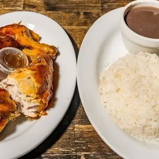 1/2 Pollo with One Side